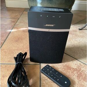 Bose SoundTouch 10 Smart Bluetooth Speaker